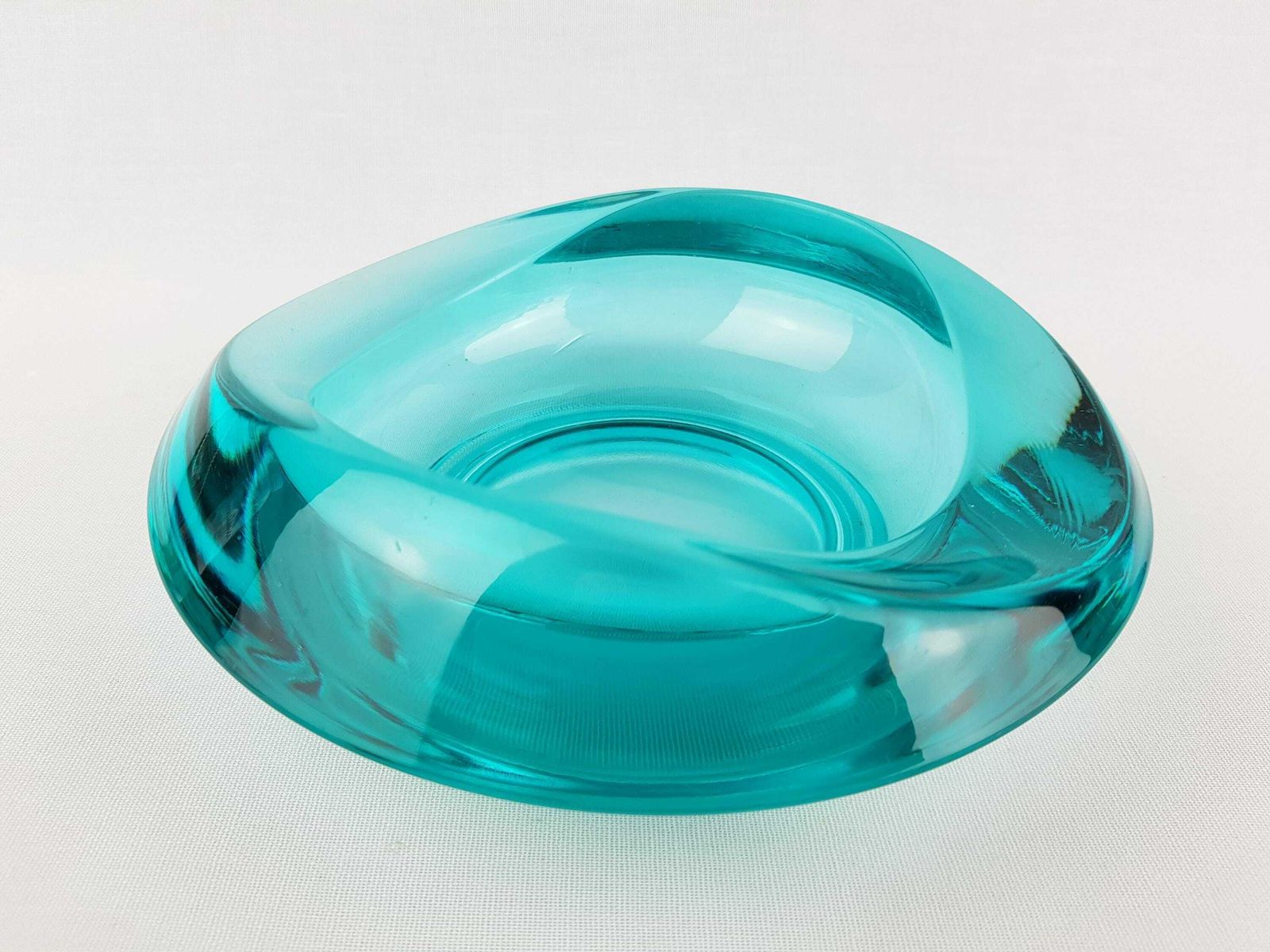 Vintage Glass Bowl Ashtray 1045 Sklo Union Rosice Galssworks By Rudolf Jurnikl From Czechslovakia 1962 photo for sale