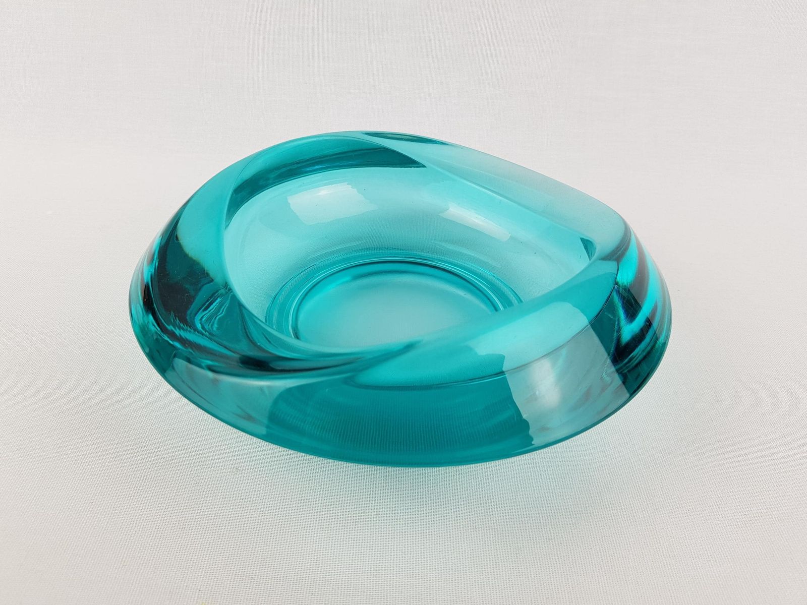 Vintage Glass Bowl Ashtray 1045 Sklo Union Rosice Galssworks By Rudolf Jurnikl From Czechslovakia 1962 photo Home Decor