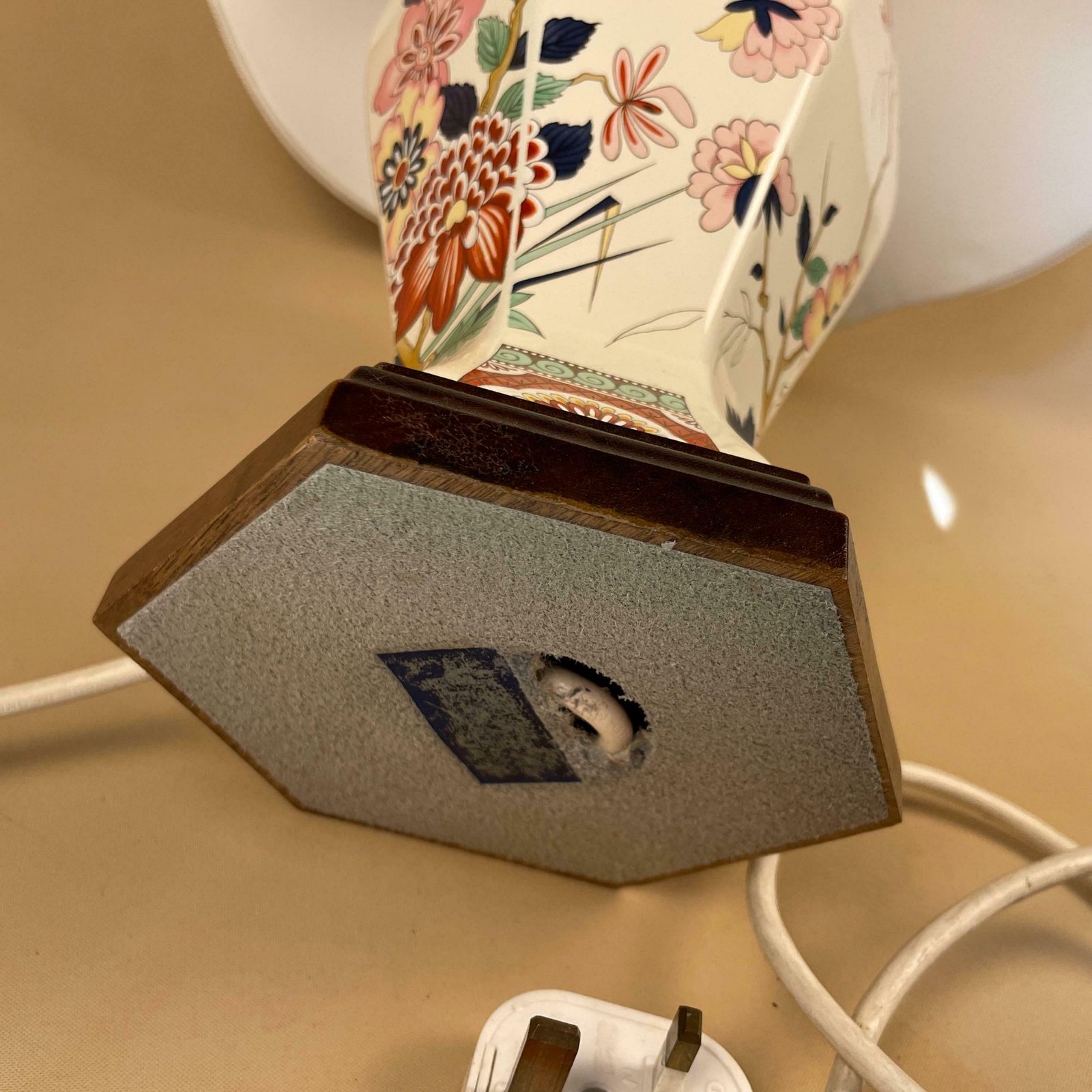 photo for sale Ceramic Floral Lamp Light Bedside Table Desk Oriental White Shade Wood Base Hand Painted Floral Vintage Antique Wooden Hexagon Base