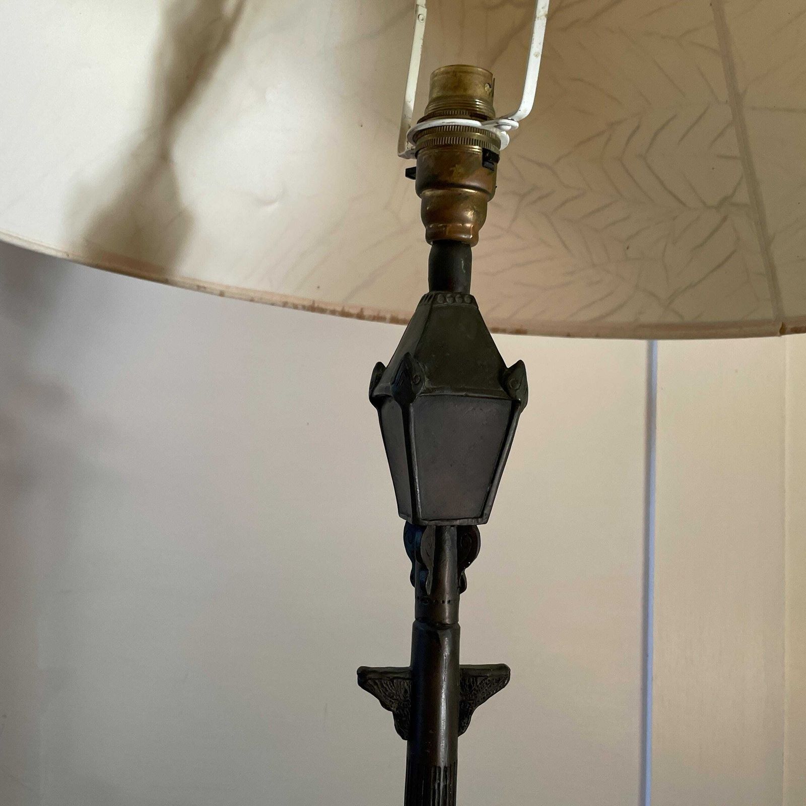 Genesis Bronze Fine Arts Lamp Ornament Light Table Mullingar Ireland Textured Shade Man Boy Dog Scene photo for sale
