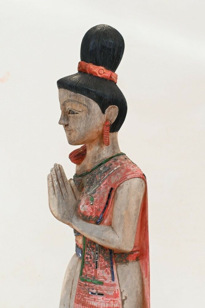Vintage Carved Thais Budhhist Woman Statue Buddha Prayer photo 1150.0