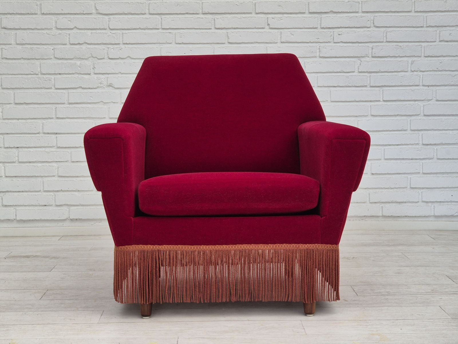 photo furniture 1970s, Danish Armchair By Ryesberg Møbler, Original Condition, Velour Fabric.