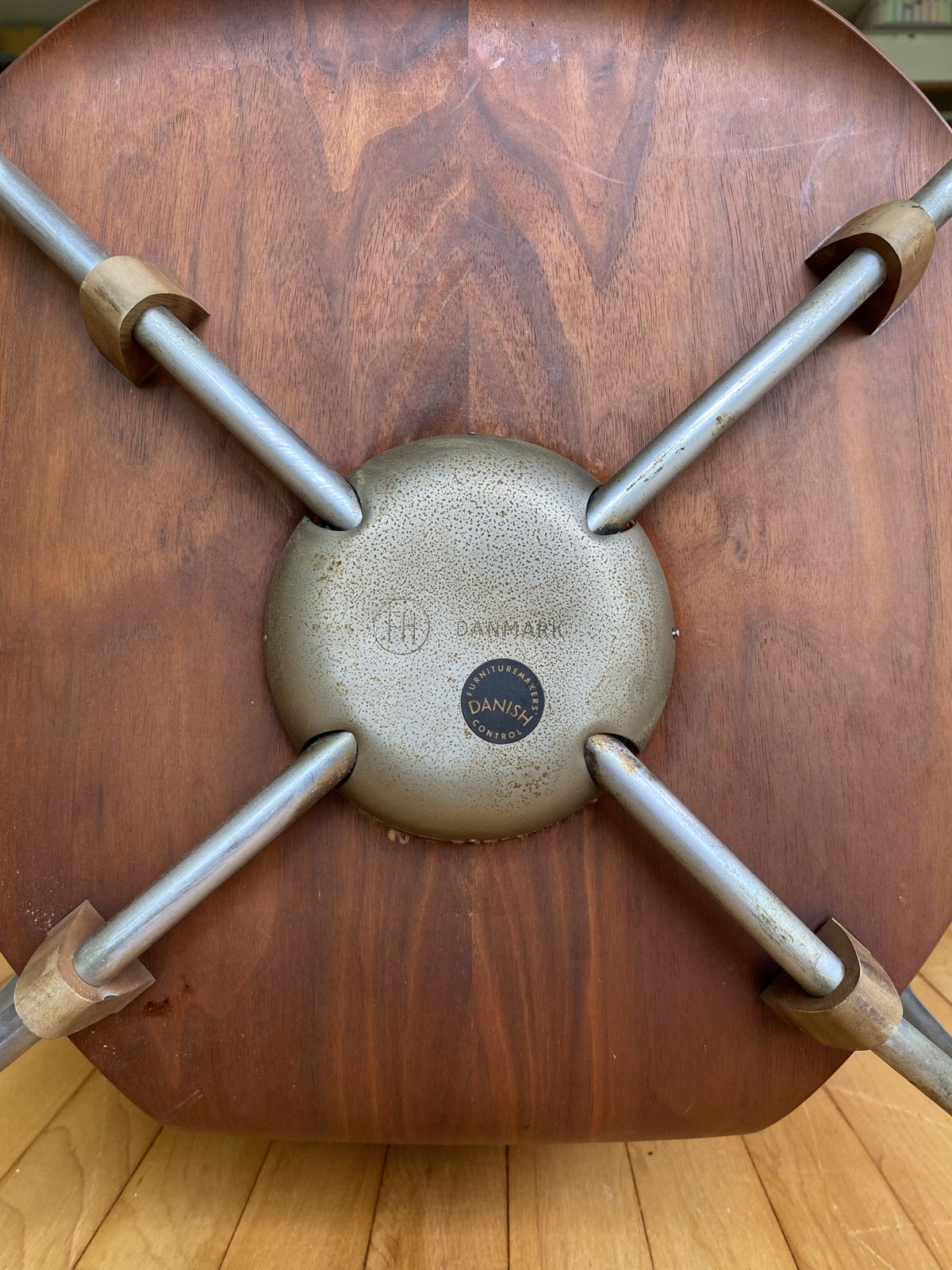 Danish Mid Century Modern Series 3207 Chair Arne Jacobsen For Fritz Hansen photo vintage
