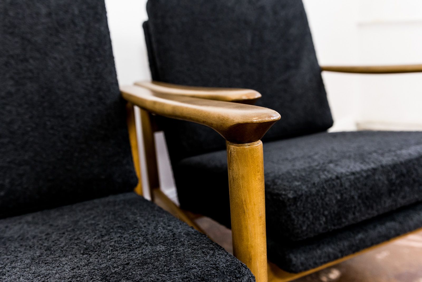 Pair Of “Gfm 142” Armchairs By Edmund Homa, Poland, 1960s photo vinterior