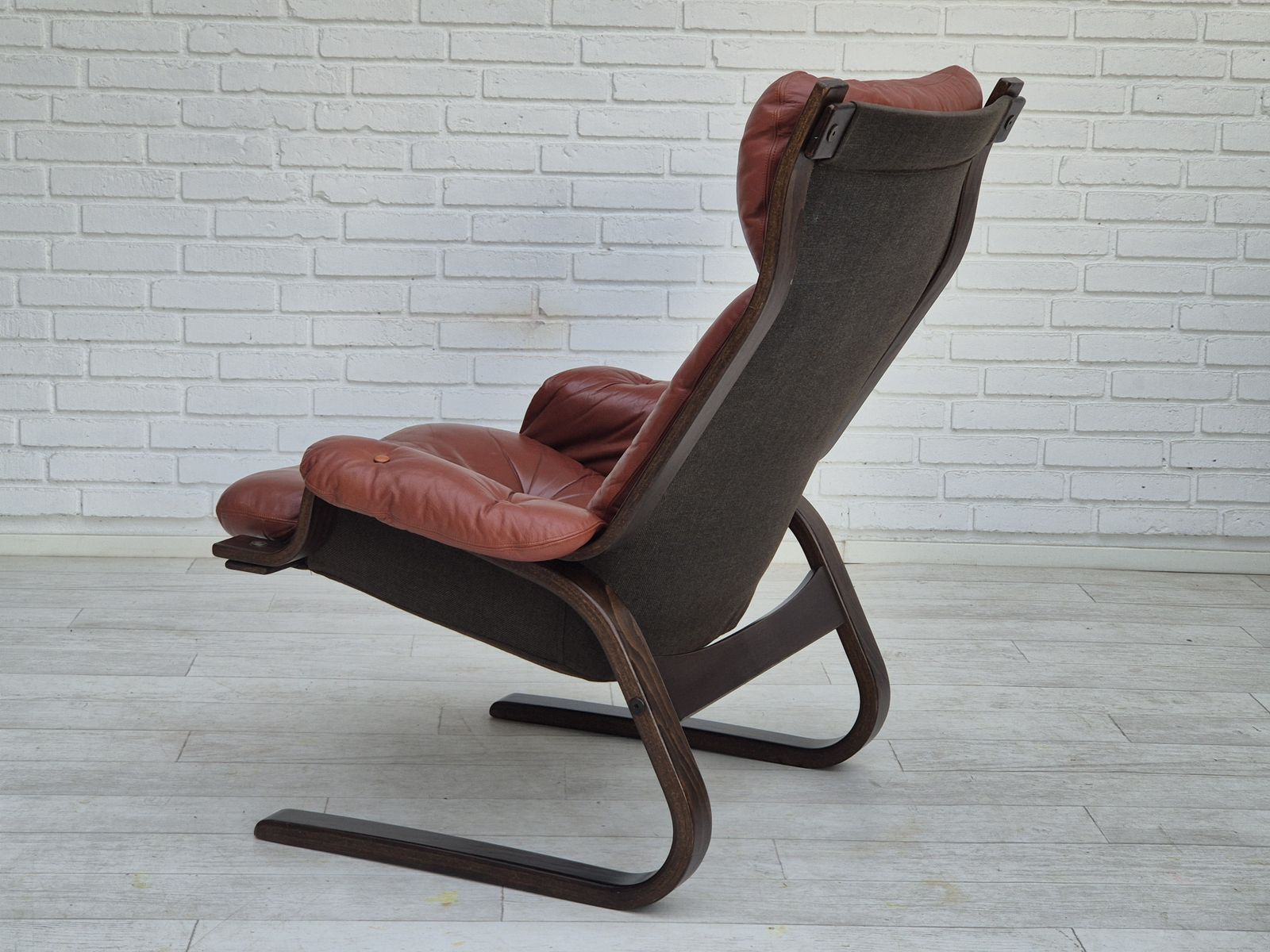 1970s, Scandinavian Design, Lounge Chair, Original Very Good Condition, Brown Leather. photo for sale