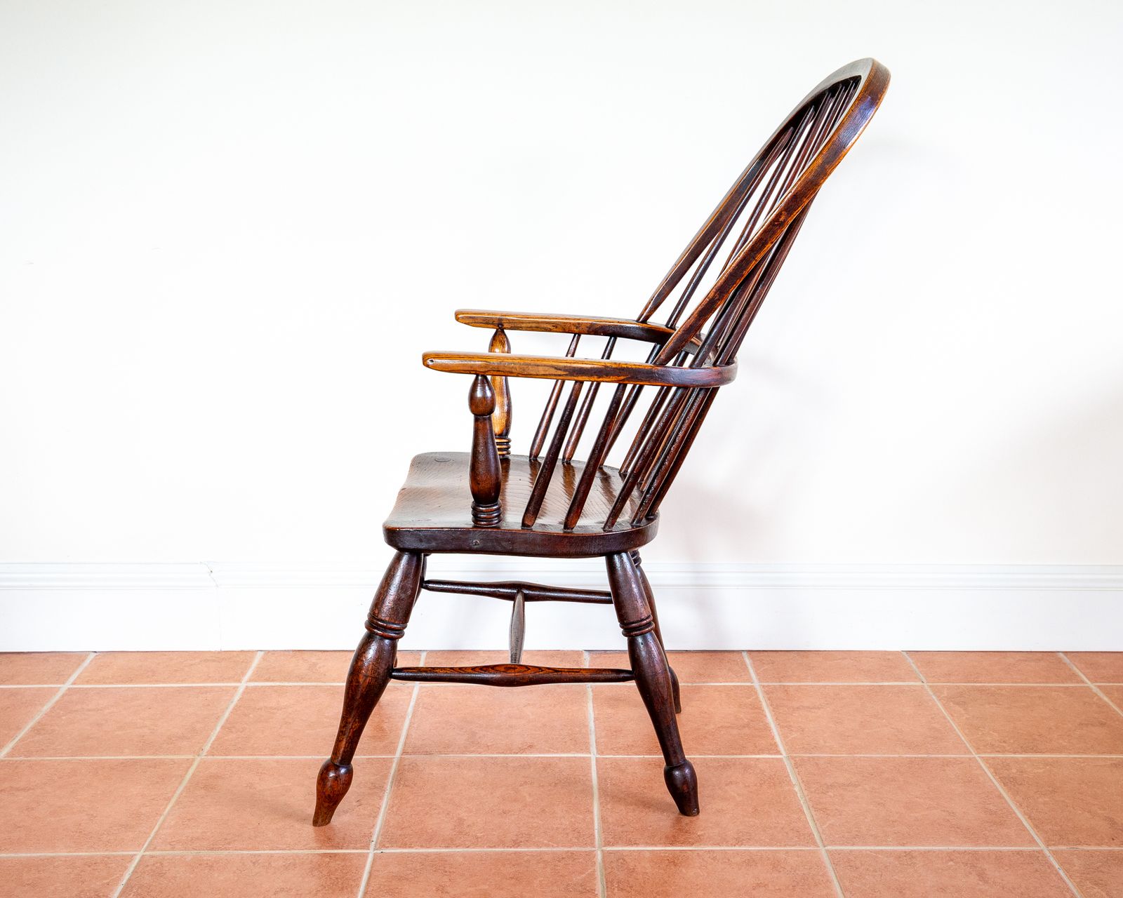 photo furniture Antique Windsor Chair 1840 Large High Back Hoop Back Stick Back Windsor Armchair Country House Early V.Ictorian 19th Centu Farmhouse R.Ustic Craftsman