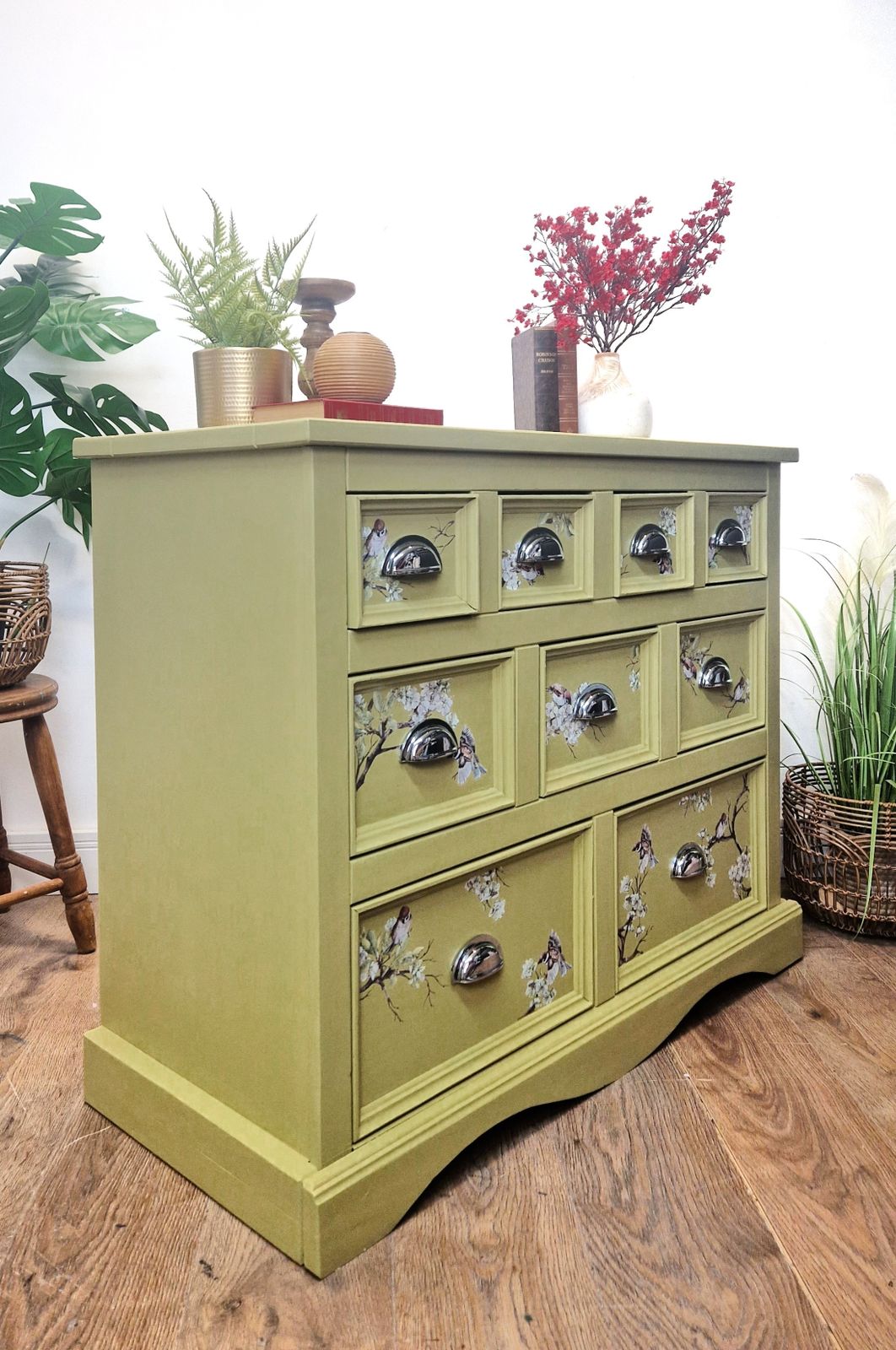 Yellowy Green Pine Merchants Chest photo buy