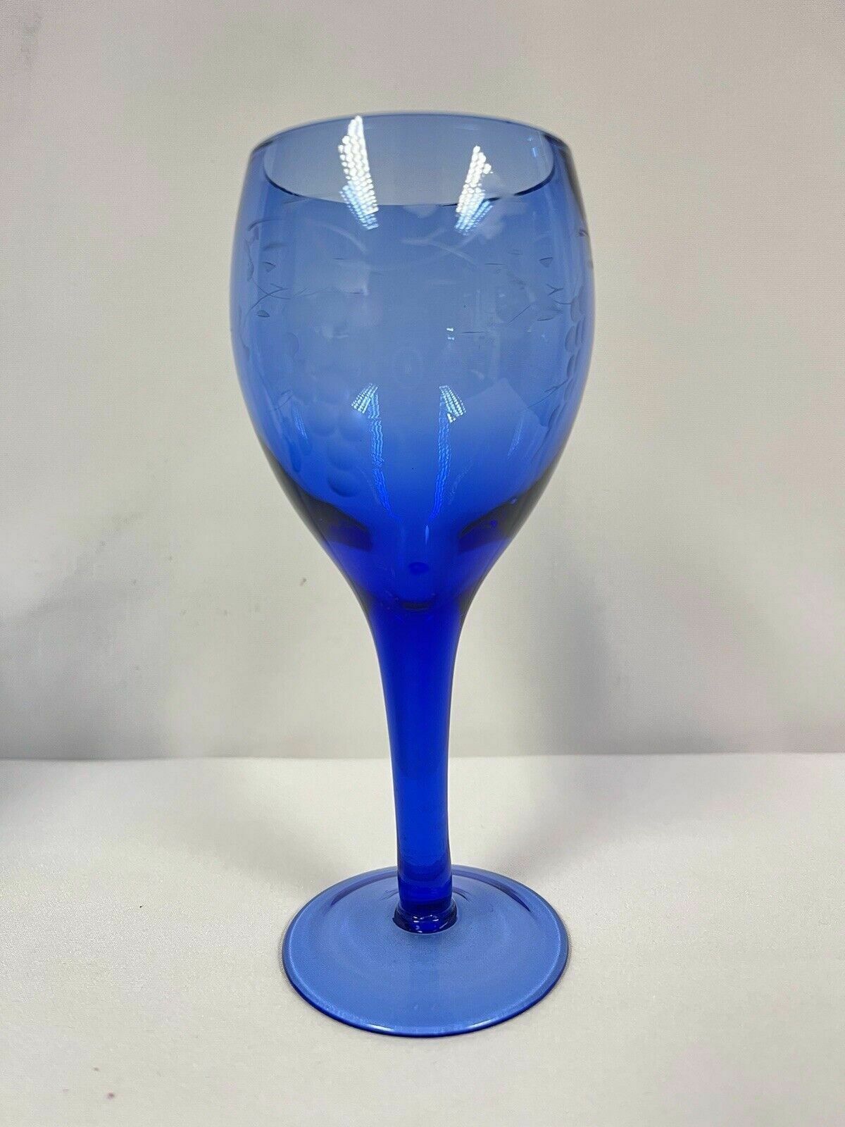 Set Of 8 Vintage Blue Handblown Etched Small Wine Glasses Cocktail Bar photo 60.0