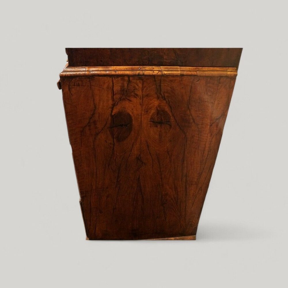 photo furniture George II Walnut Tallboy With Sunburst