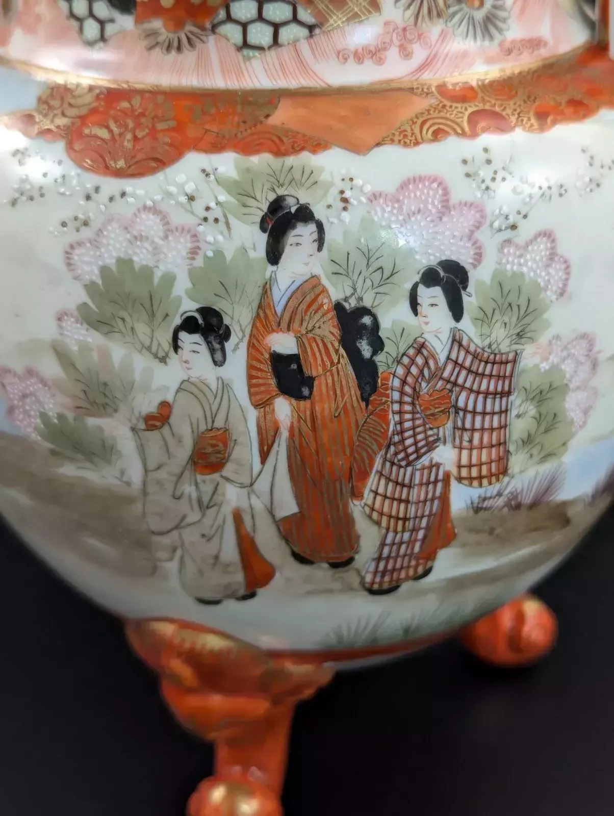 photo for sale Antique Two Handled Footed Jar By Watano, Kutani, Meiji Period (1868  1912).