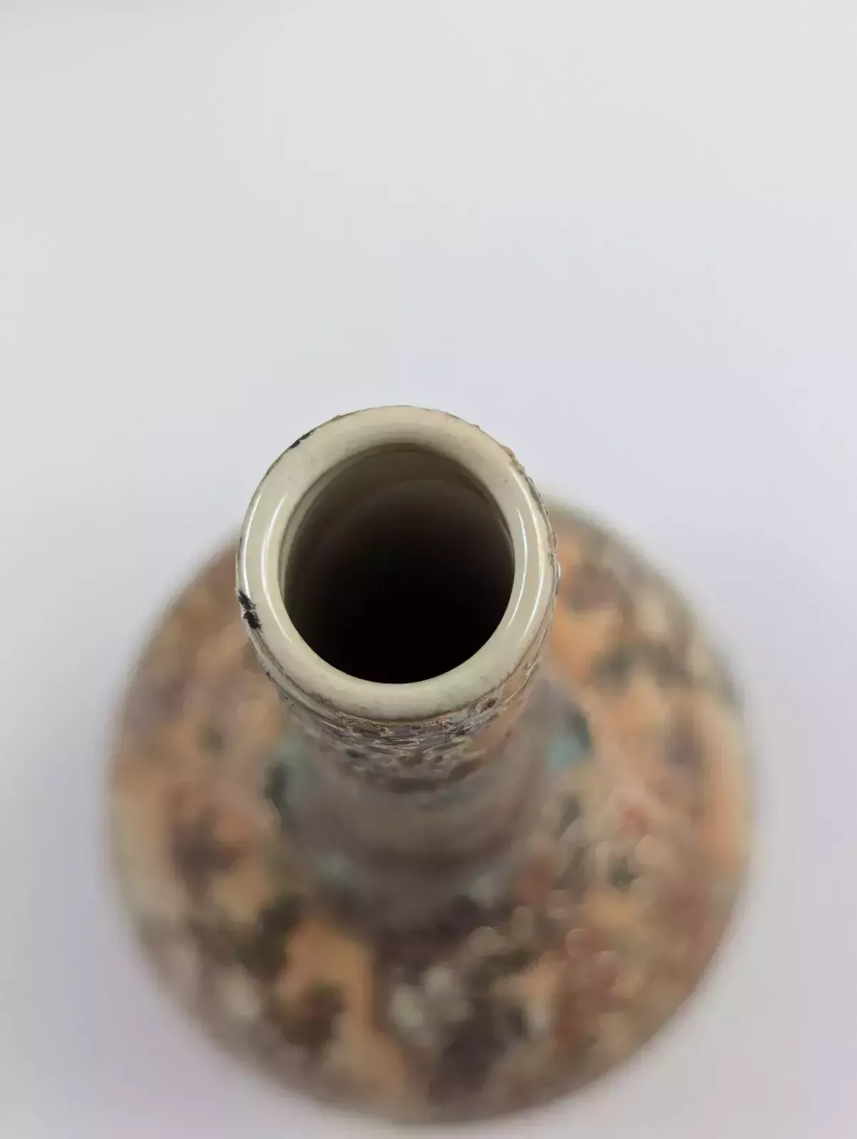 photo furniture Antique Handpainted Bud Vases, Satsuma, Signed By Gyokushū, Meiji Period