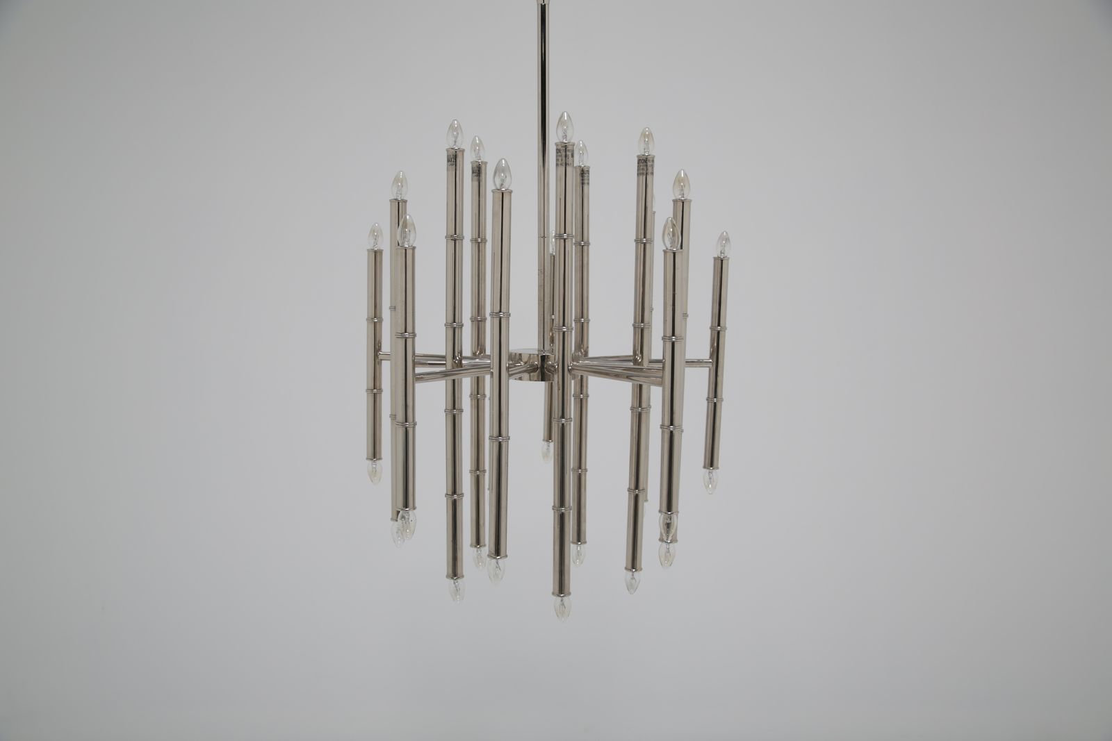 photo furniture Contemporary Chrome Chandelier “Meurice” By Jonathan Adler, United Kingdom, 2000s.