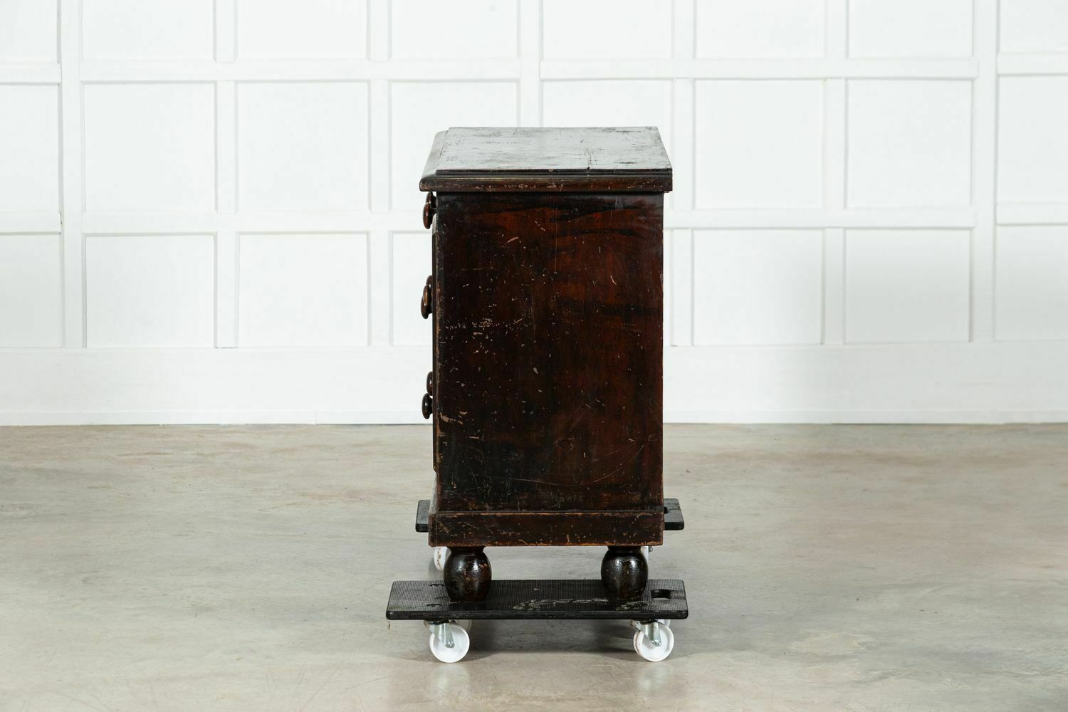 19thc English Pine Dresser Base photo buy