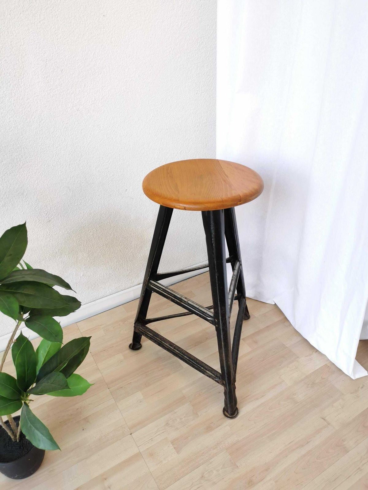 Rare Vintage Higher Rowac Era Style Industrial Bar Stool / 1970s / Metal Base And Wooden Seat / Mid Century Bistro Pub Chair / Retro German