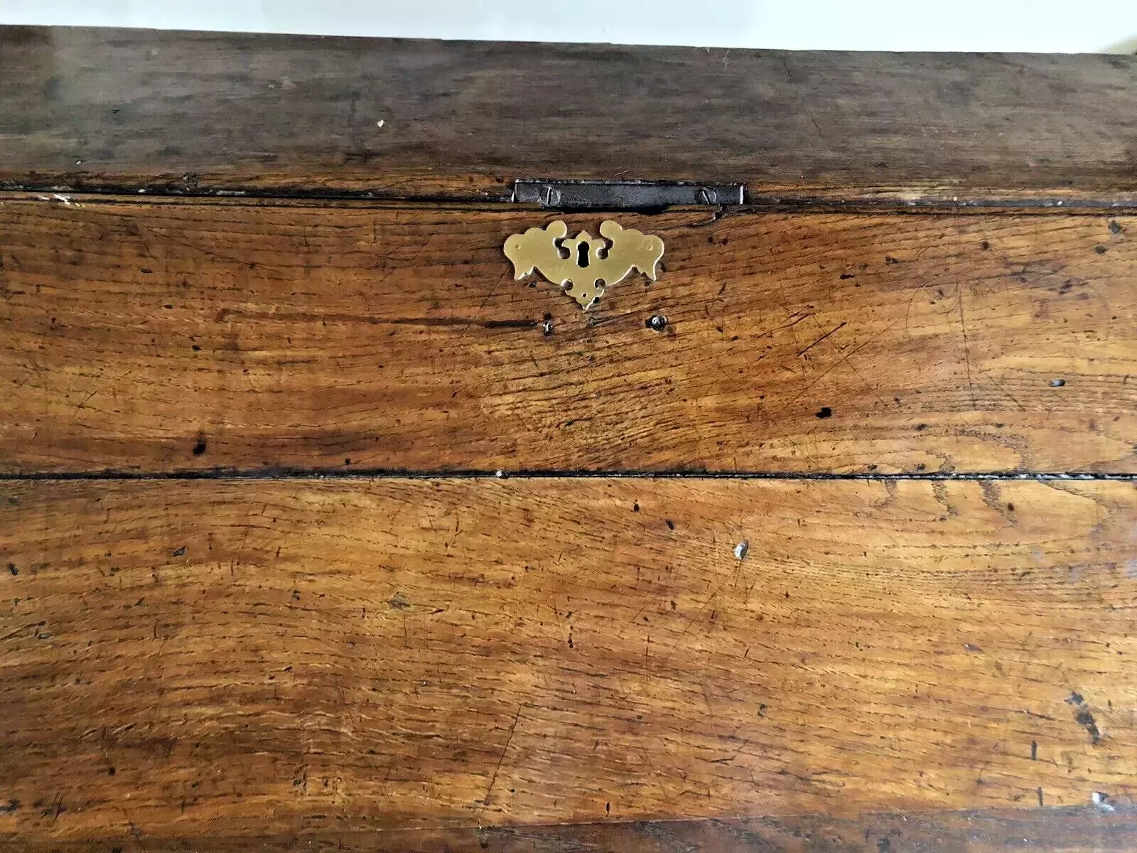 photo vintage Handsome Antique Original English Oak Dwarf George Lll Georgian Chest Desk