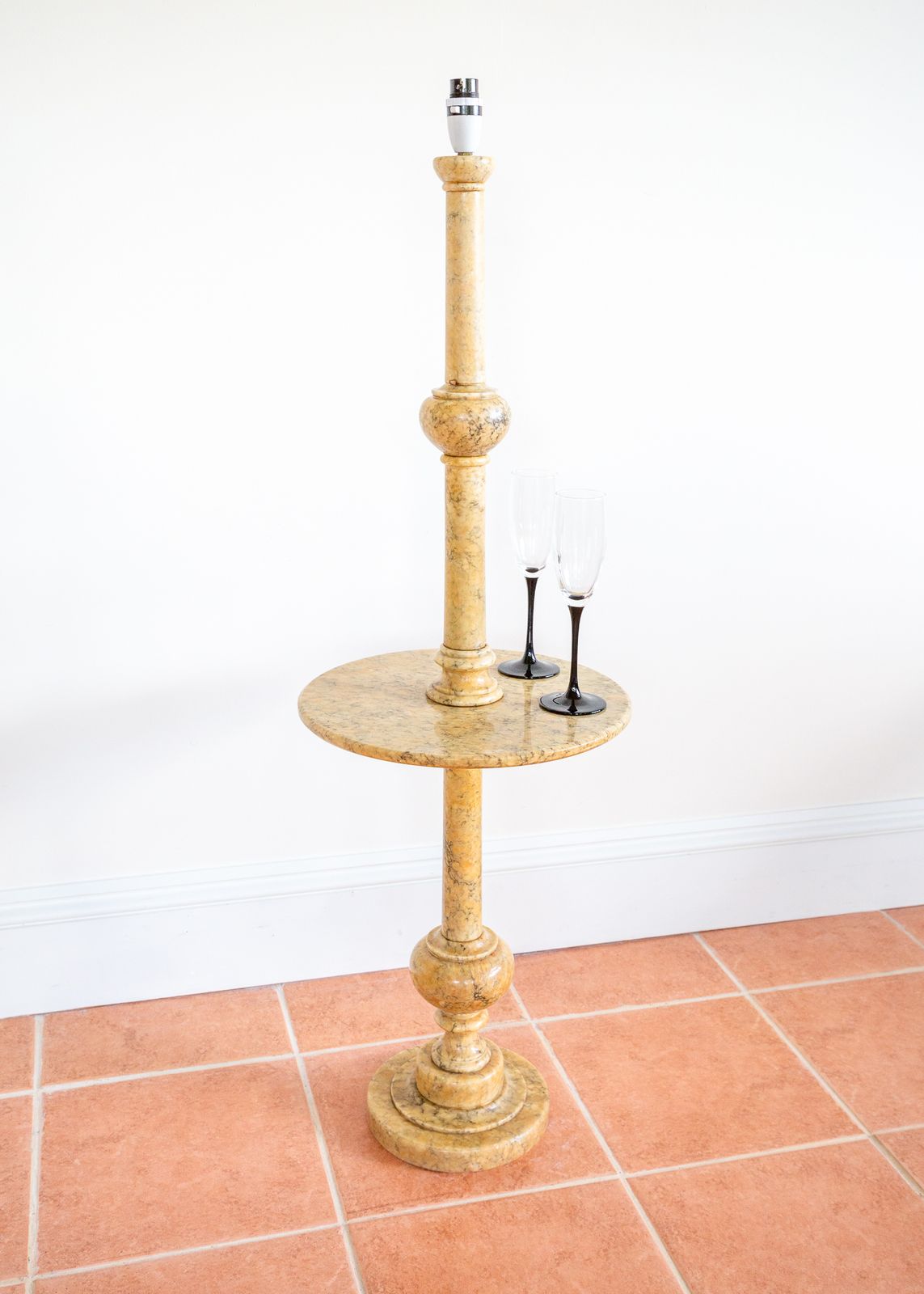 Italian Pedestal Alabaster Lamp With Shelf Mid Century Hollywood Regency 1950s N.Eoclassical M.Arble T.Able Mcm Lake Como Riviera Villa Style photo vintage