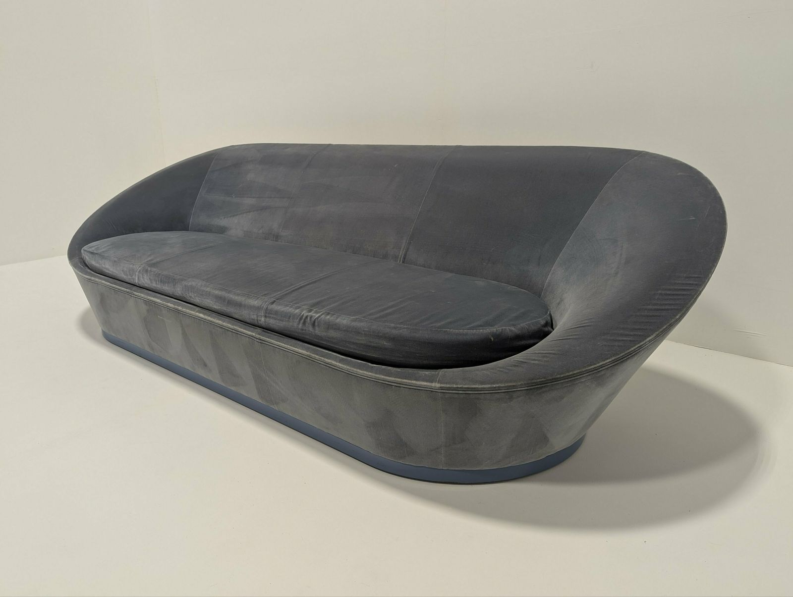 Sé ‘New Life’ Sofa. (2 Available) photo Furniture
