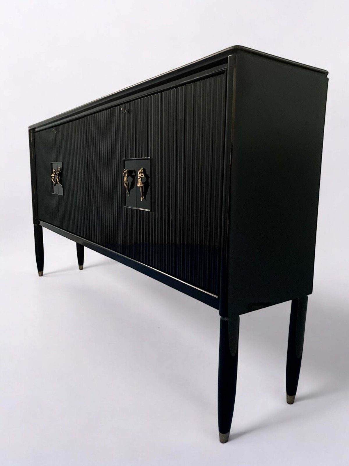 photo furniture Italian Mid Century Black Lacquered Sideboard By Osvaldo Borsani, 1950s