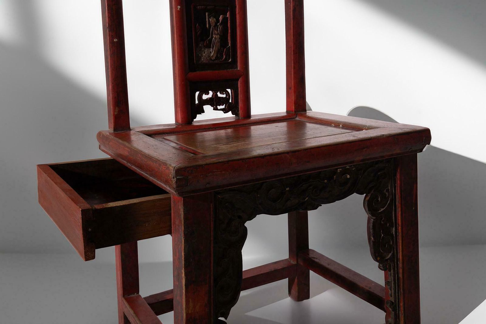 Traditional Qing Style Chair With Hidden Drawer photo furniture