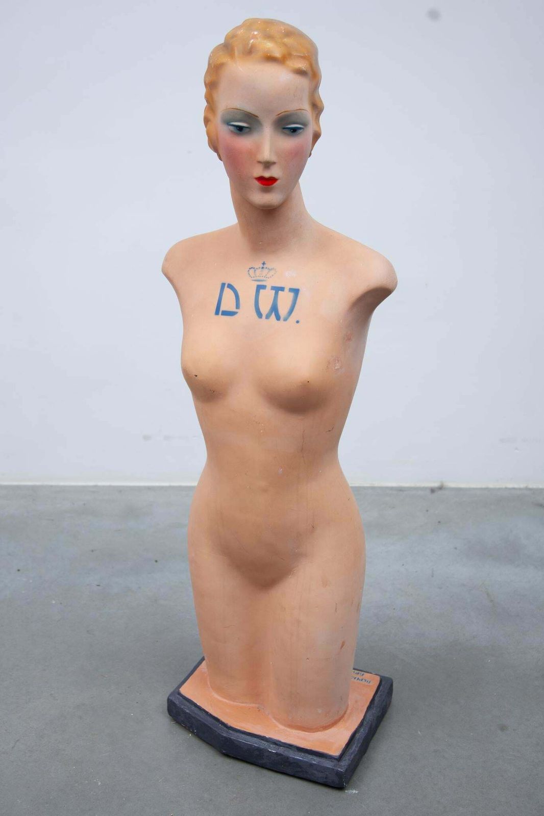 photo furniture Art Deco Mannequin Buste Siegel Deposé Bruxelles