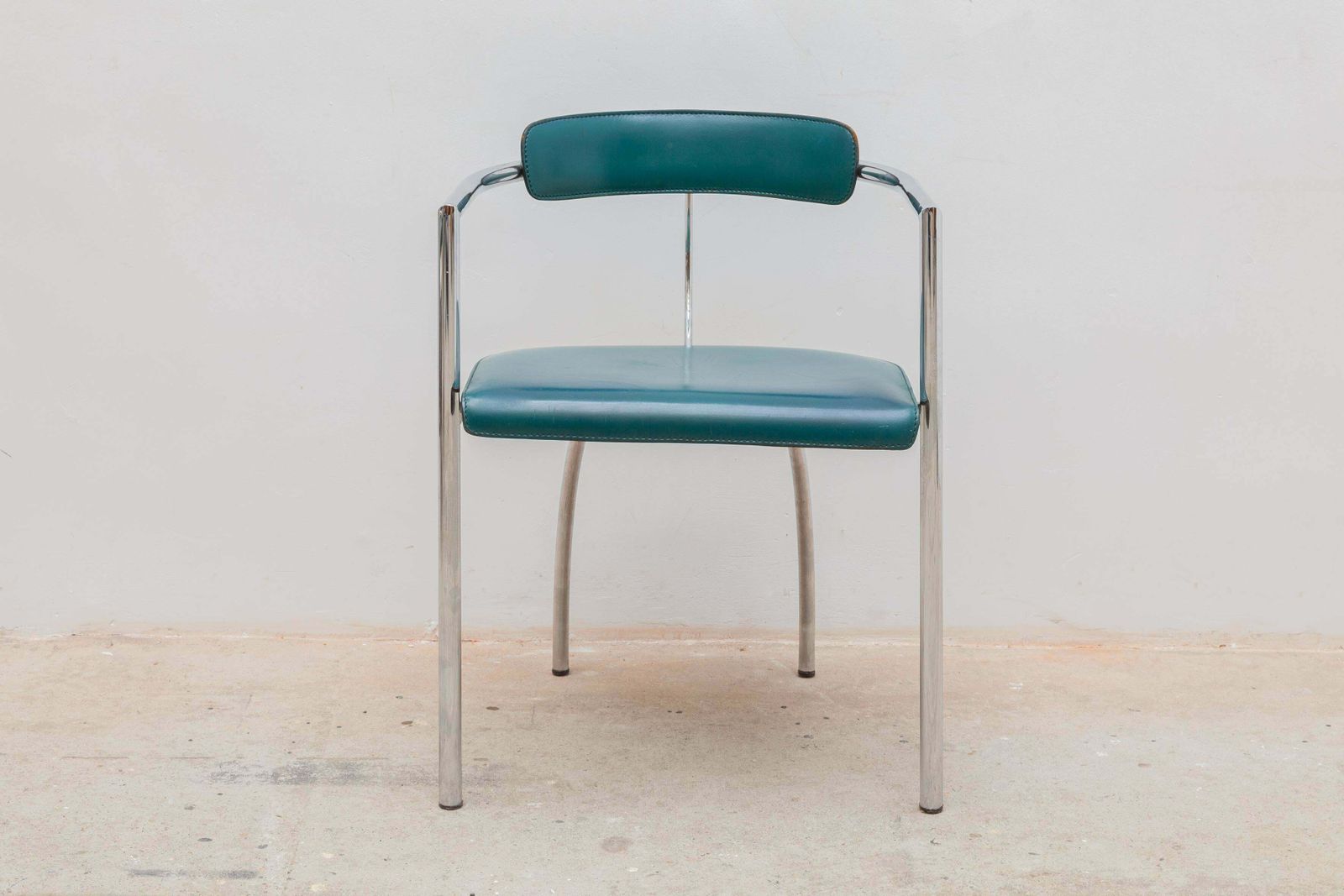 Set Of Four Arrben Chrome And Leather Dining Chairs 1970s Italy photo furniture