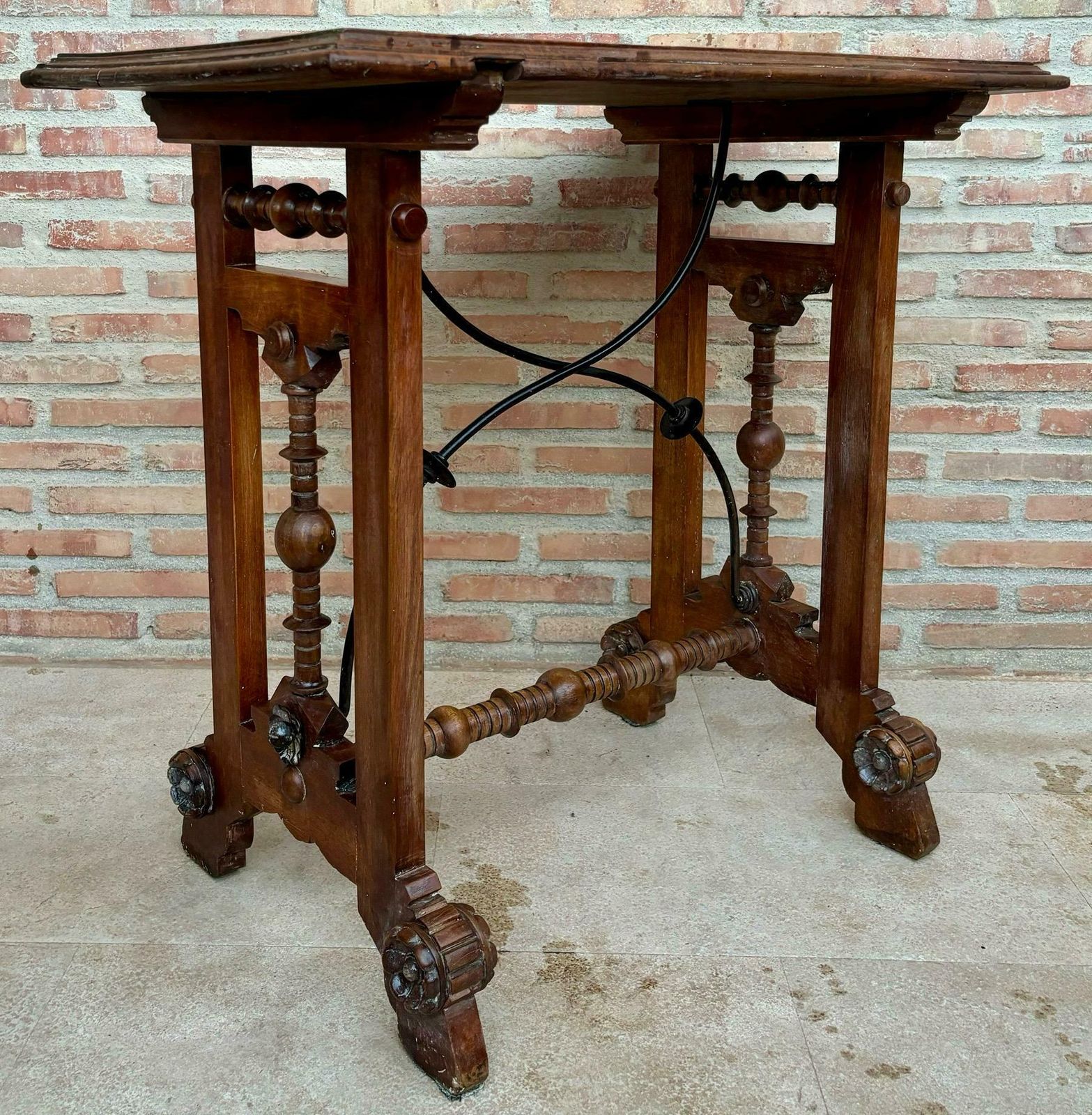 Console espagnole du début du XXe siècle, années 1940 photo for sale