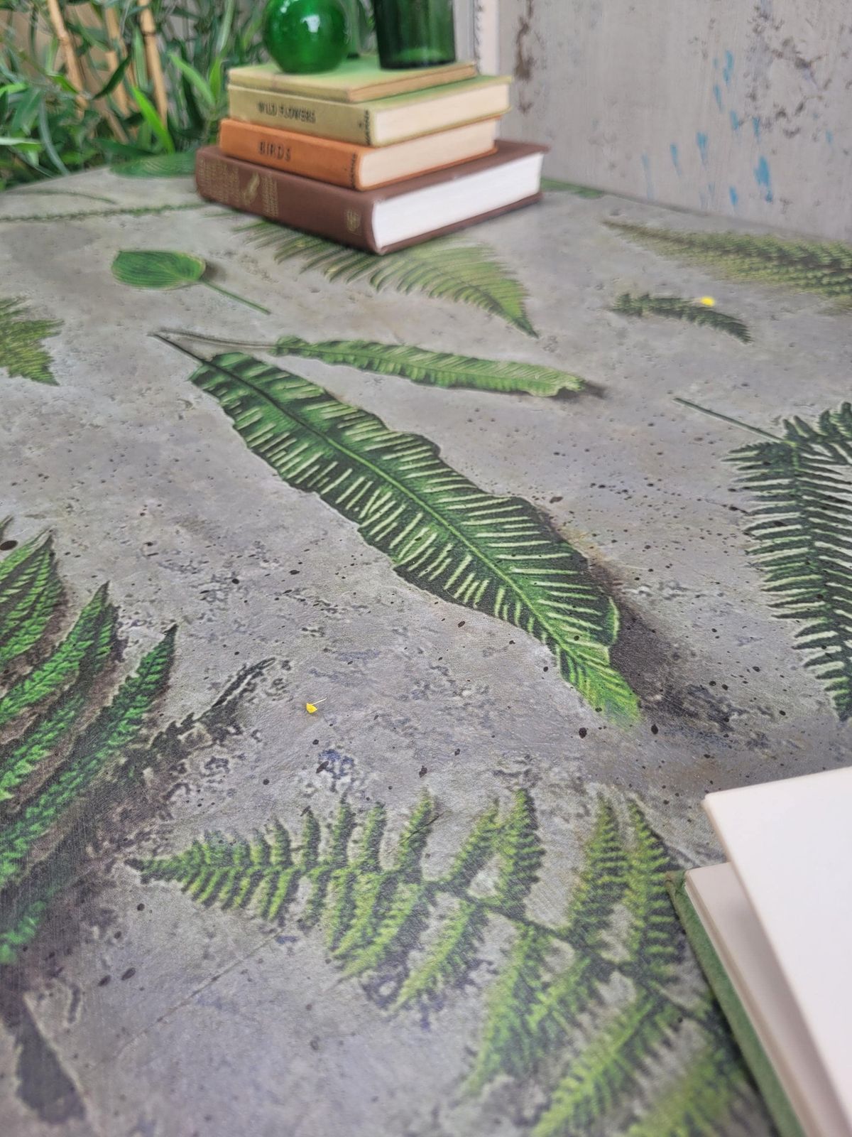photo for sale Coffee Table  Green  Handpainted   Country   Farmhouse   Botanical   Occasional Table   Side Table  Fern Print