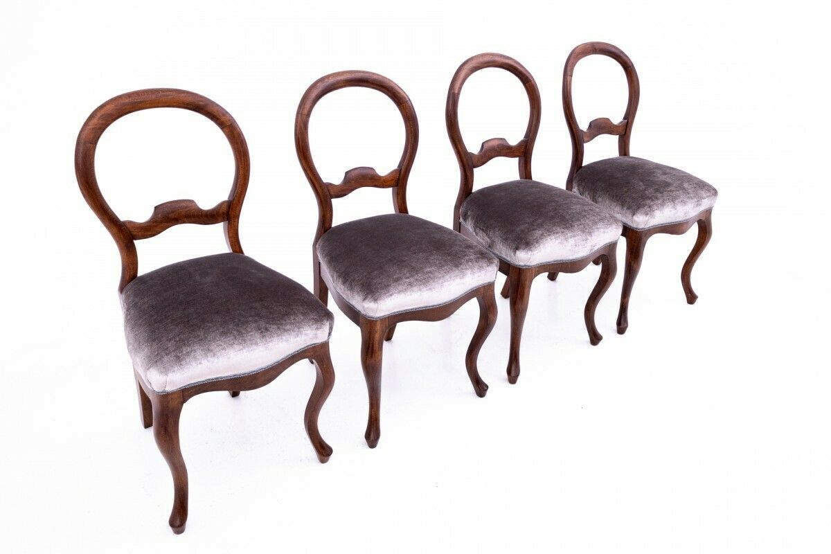 Antique Table With Chairs, Northern Europe, Around 1870. After Renovation. photo Furniture