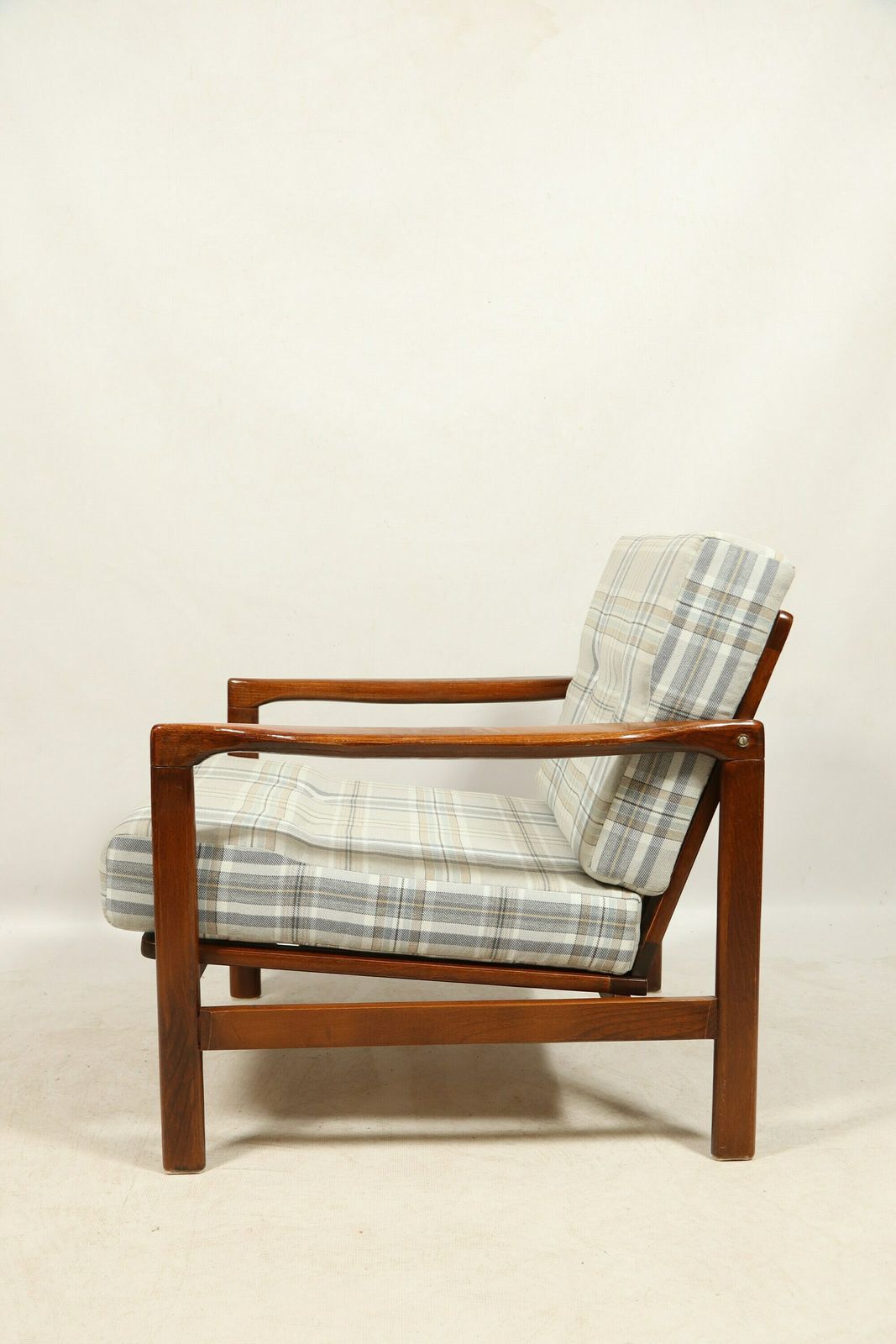 Vintage Armchair 70s English Tartan Project By Z. Bączyk, Poland photo furniture