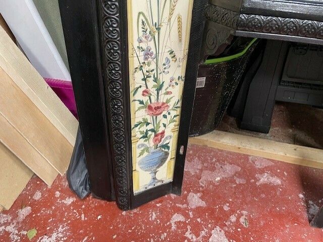 Tiled Cast Iron Fireplace Surround photo vinterior
