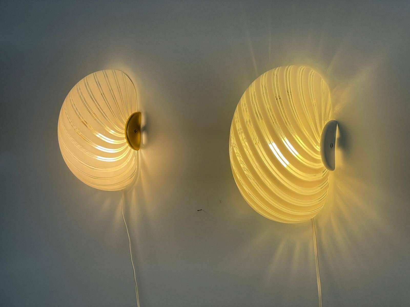 Swirl Pattern Murano Glass Pair Of Sconces By F.Fabbian, 1970s, Italy photo for sale