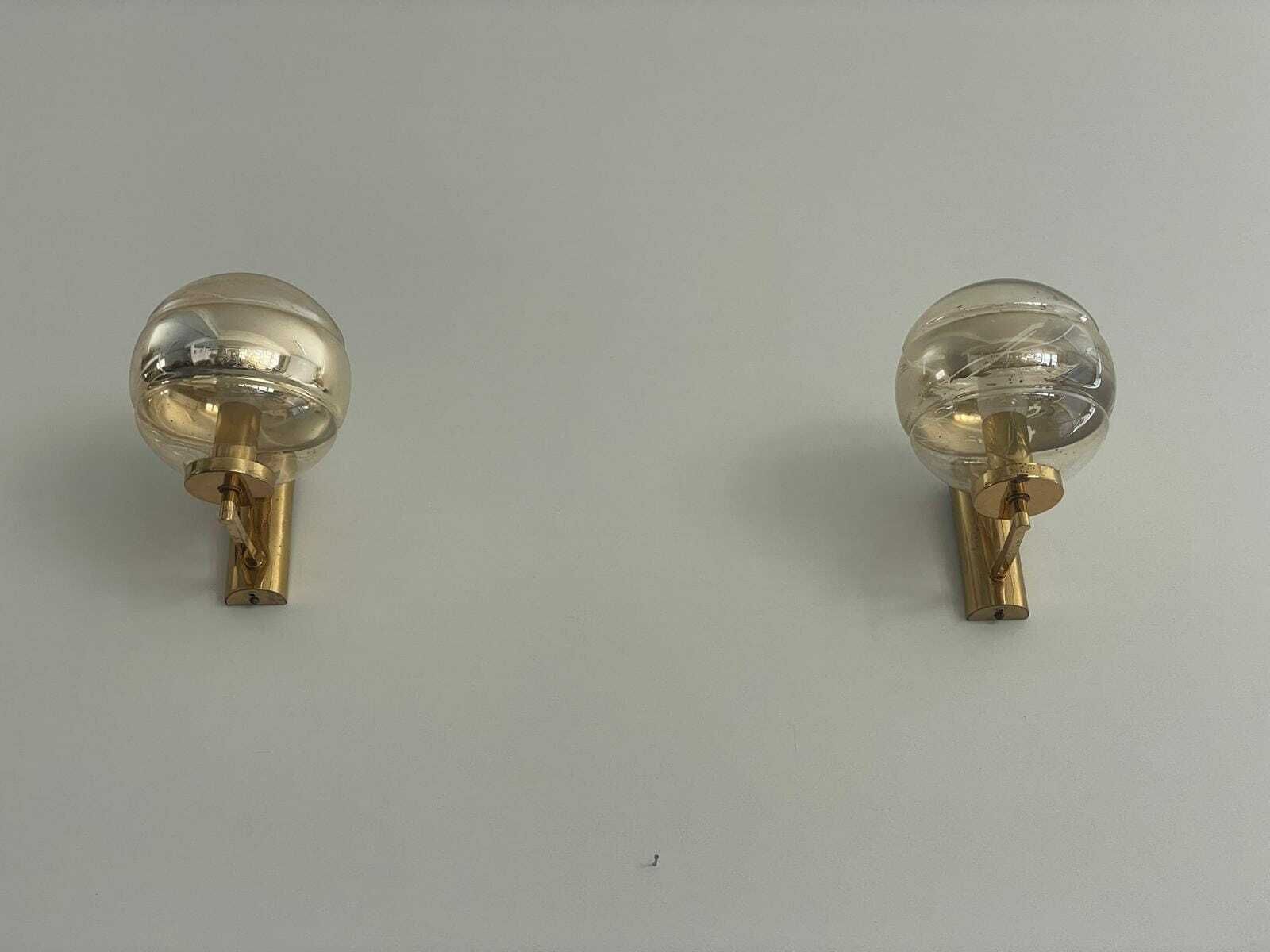 Ball Glass And Brass Body Pair Of Sconces By Peill Und Putzler, 1960s, Germany photo Lighting