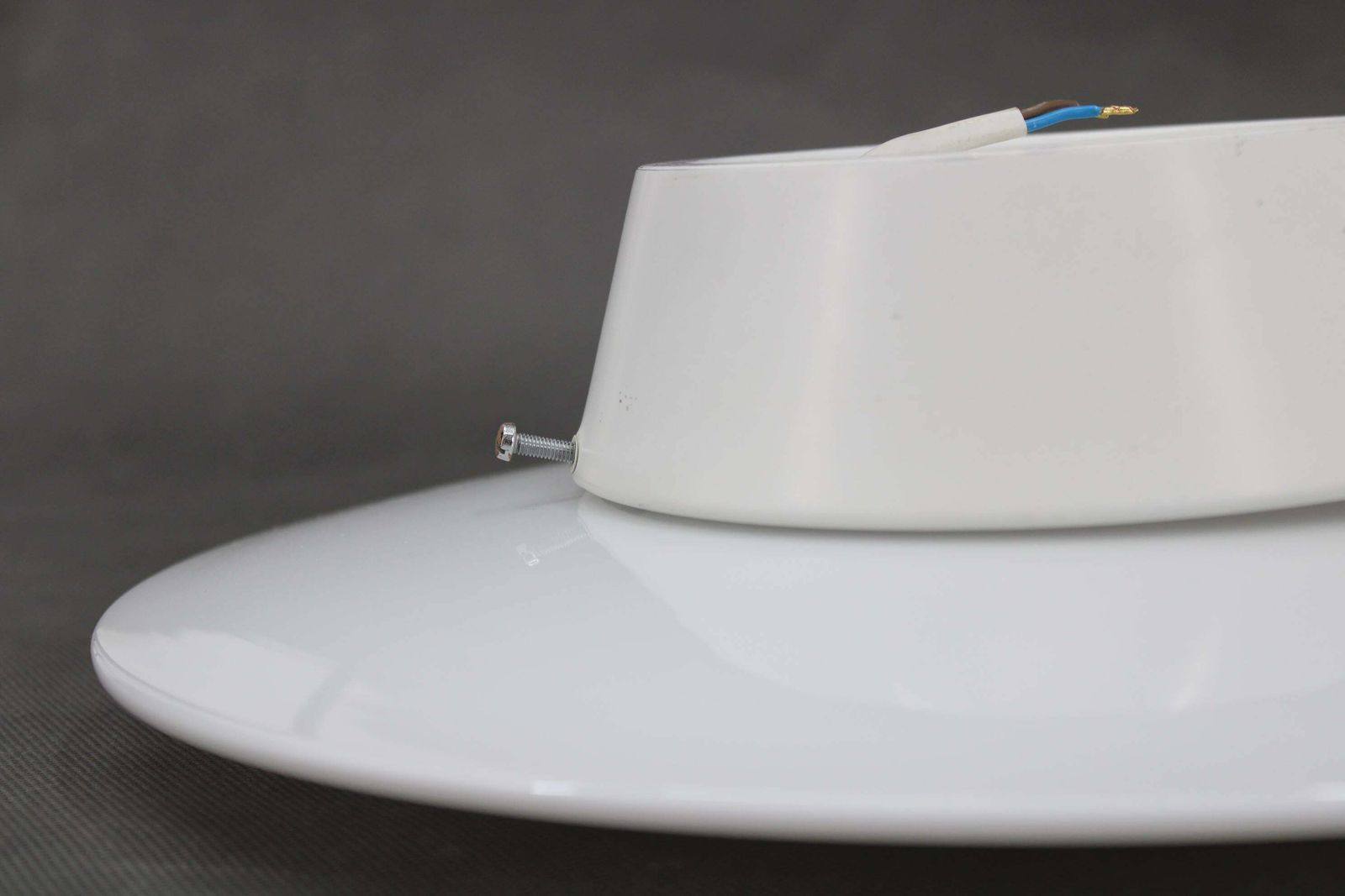 1970s Pair Of Arne Jacobsen 'Eklipta' Wall Or Ceiling Light For Louis Poulsen photo vintage