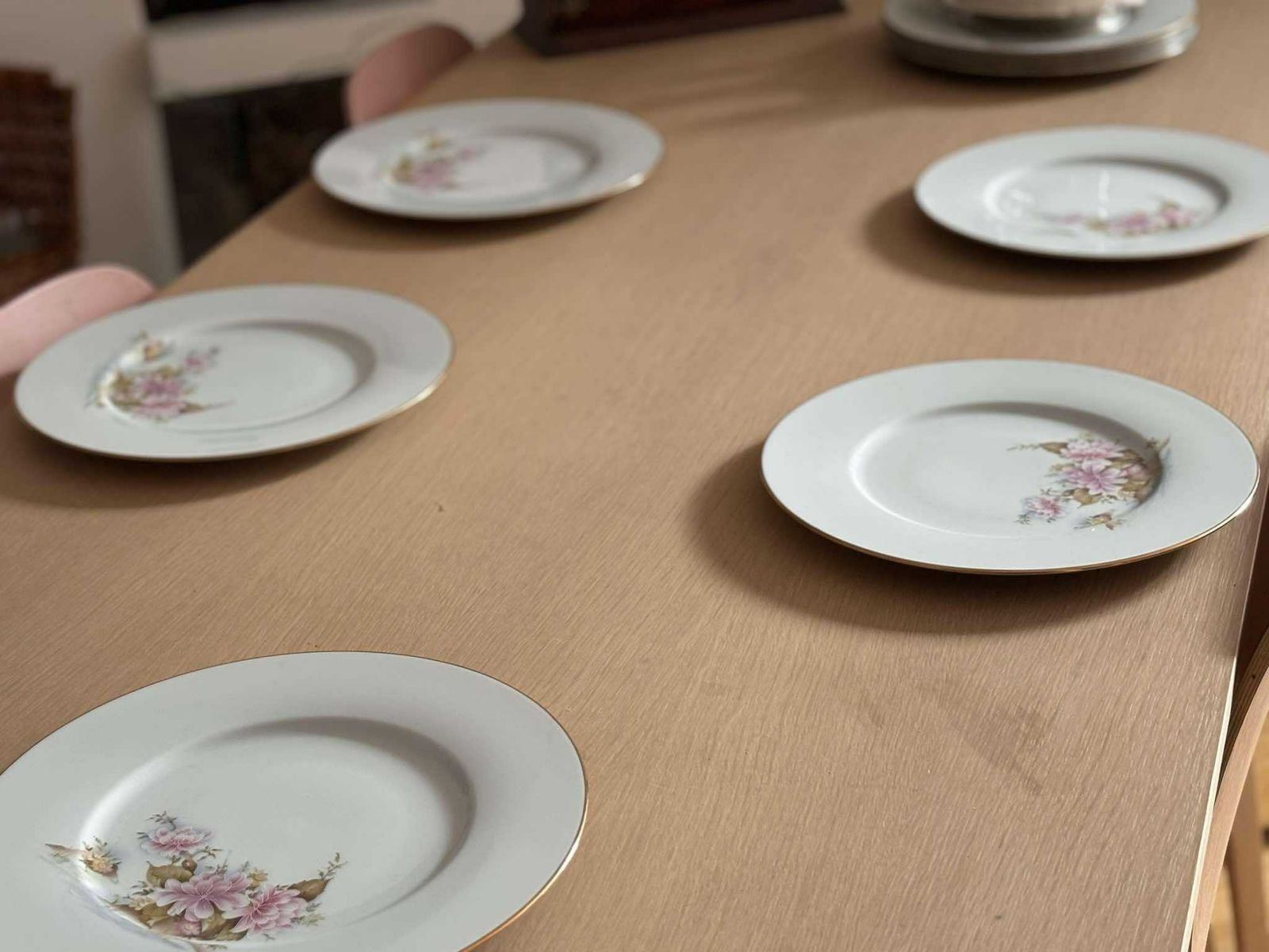 Set 4 Large Presentation Plates Porcelain Limoges Jb De Saint Eloi Romantic Service Pink Flowers Golden Rim 1950s Mid Century French Gift photo furniture
