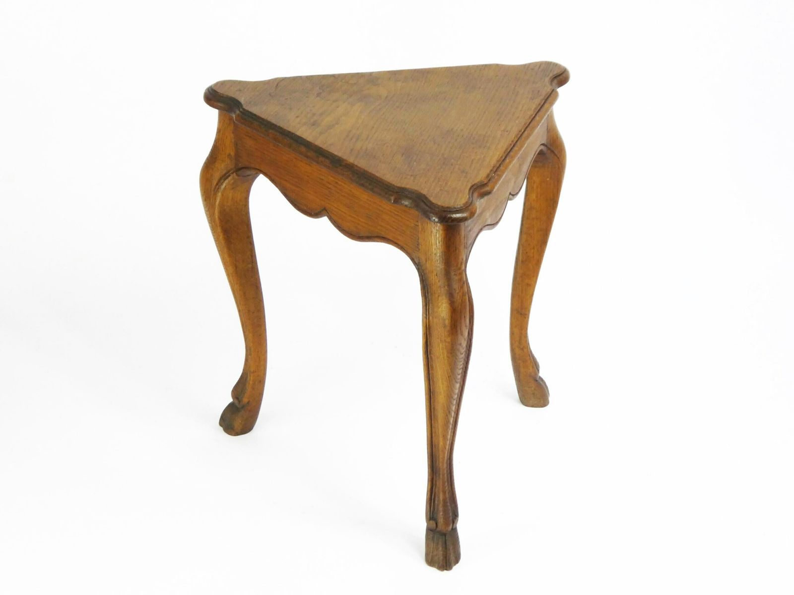 Antique Oak Side Table In Triangular Shape, Wooden Pedestal With Carved Legs, Farmhouse Decor, Scalloped Edges