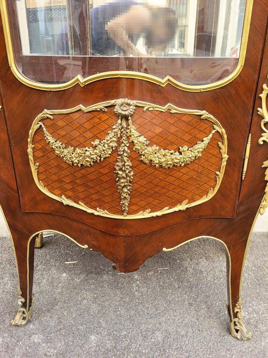 Curved Vitrine In Marquetry And Bronze, Napoleon III, 19th Century photo vinterior