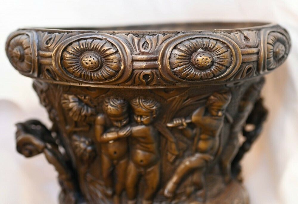 photo vinterior Pair Large Bronze Urns Monumental Campana Cherub After Clodion