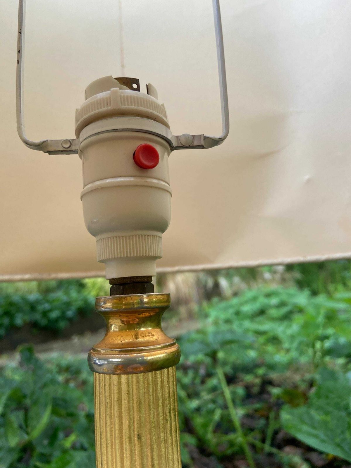 photo furniture Retro Tall White Onyx Lamp With Brass Detail And An Original Oval Retro Shade