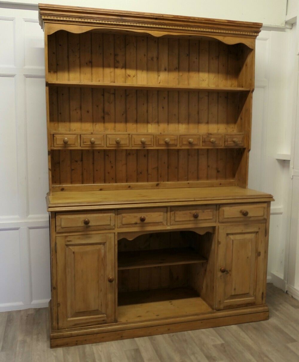Genuine Farmhouse Country Kitchen Pine Dresser photo furniture