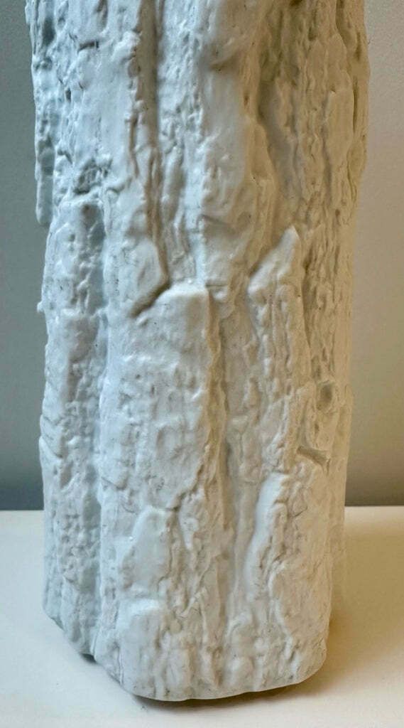 photo vinterior 1970s Bisque Bark Bareuther Bavarian Porcelain Vase