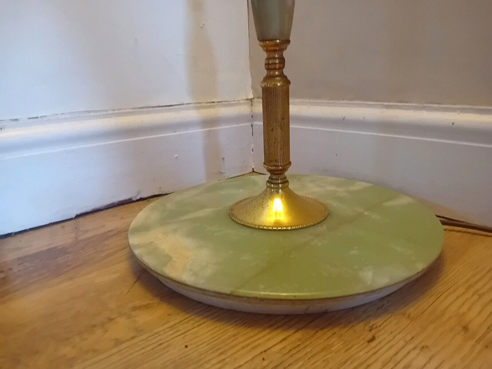 photo furniture Beautiful 1960's Onyx And Brass Gilt Mid Century Floor Lamp / Standard Lamp