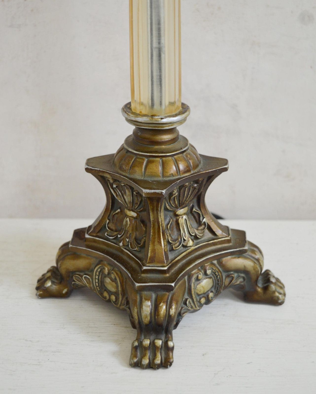 Large Vintage Fleur De Lis Table Lamp With Claw Feet, French Style Night Light With In Line Switch Lighting And Scroll Harp Bracket 70x14cm photo for sale