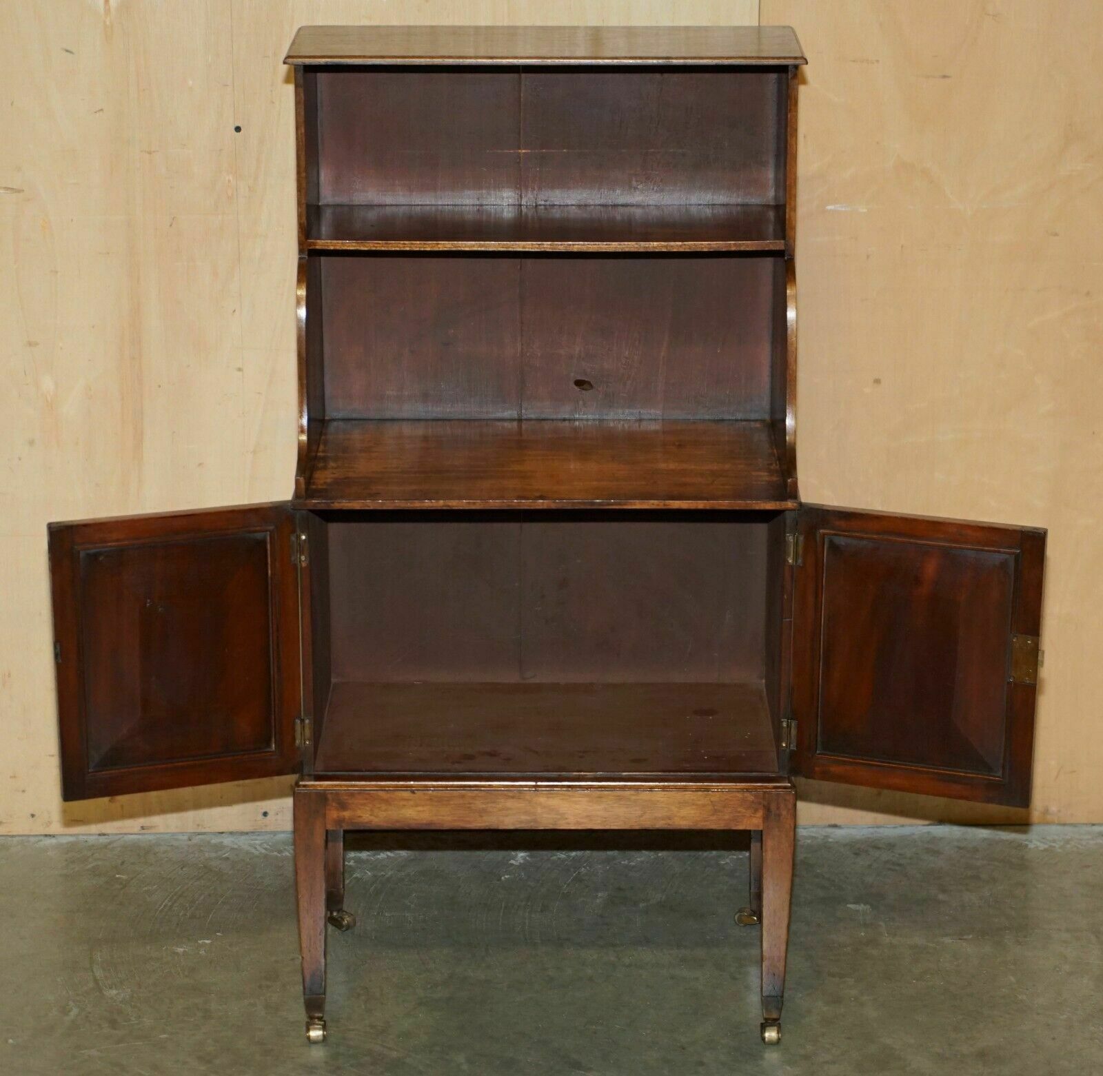 photo vinterior Pair Of Original Antique Regency Circa 1815 Dwarf Open Waterfall Bookcases