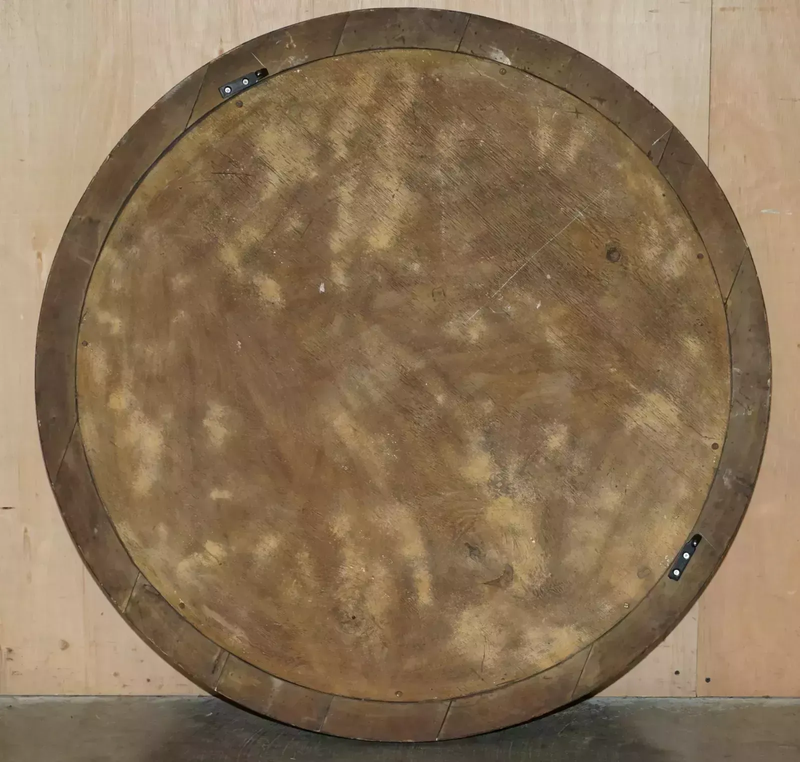 photo furniture Large 110cm Round Georgian Style Gold Gilt Hand Carved Antiqued Glass Mirror