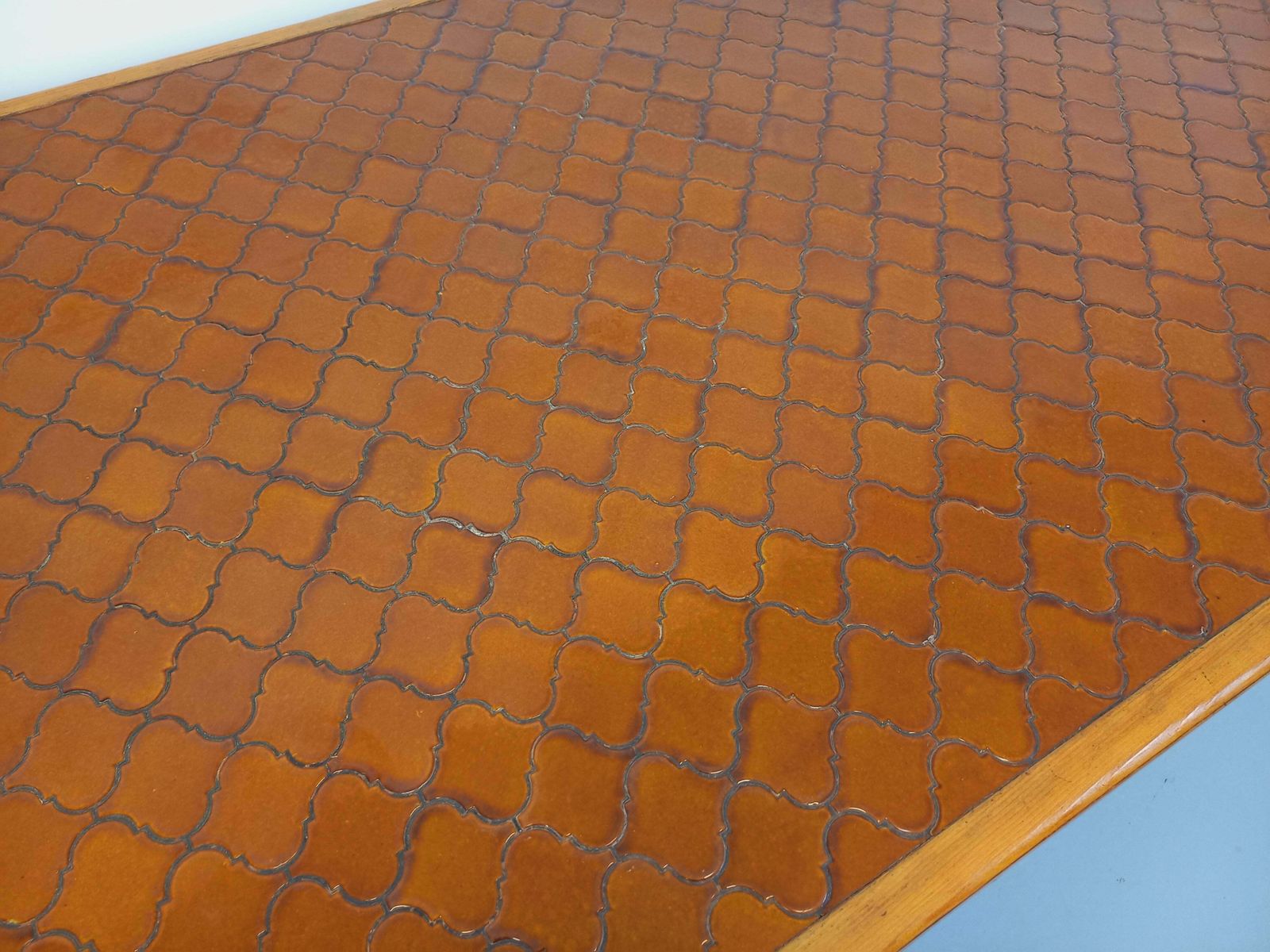 Table rectangulaire en bois et céramique photo buy