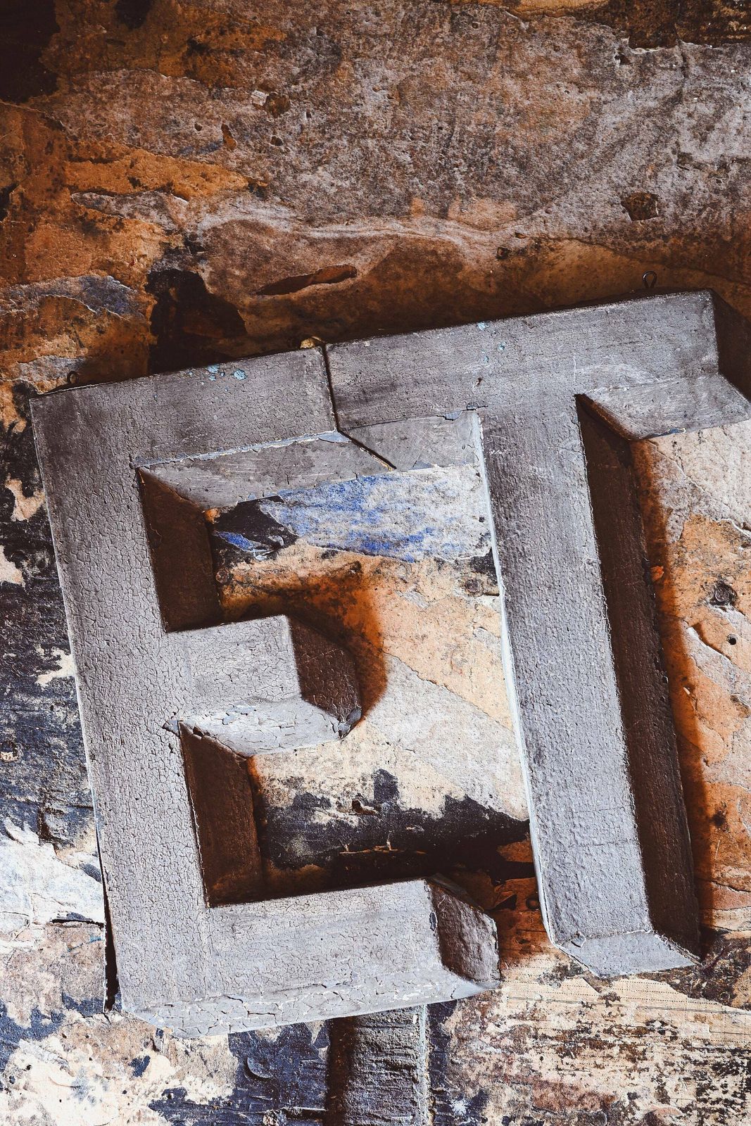 French Sign Letters In Zinc With Gray Patina   P E T photo 164.0