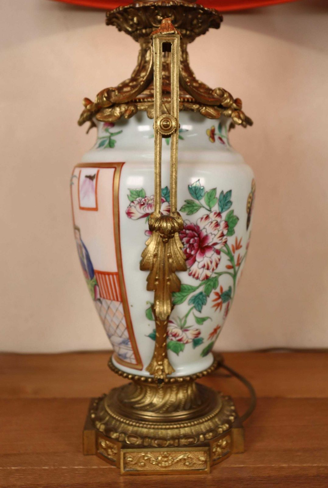 A Nice Pair Of Late 19th Century Gilt Bronze Mounted Chinese Canton Famille Rose Porcelain Vase Table Lamps, Gilt Bronze Mounts (St.189) photo vintage