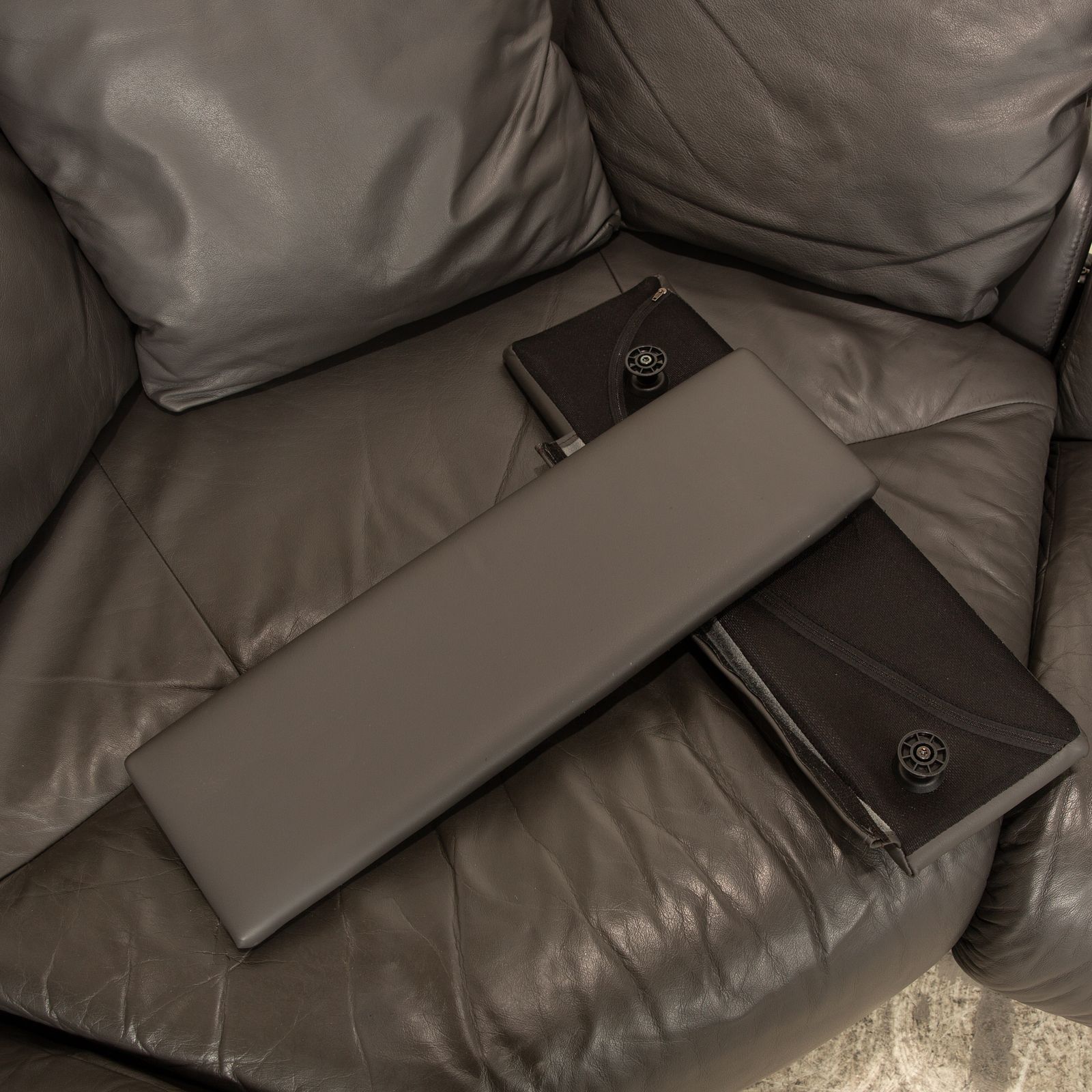 Canapé d'angle Stressless Legend en cuir noir, fonction manuelle photo vinterior