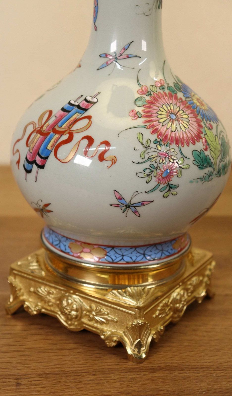 Pair Of Porcelain Chinoiserie Napoleon III Style Table Or Desk Lamps (St.184) photo for sale
