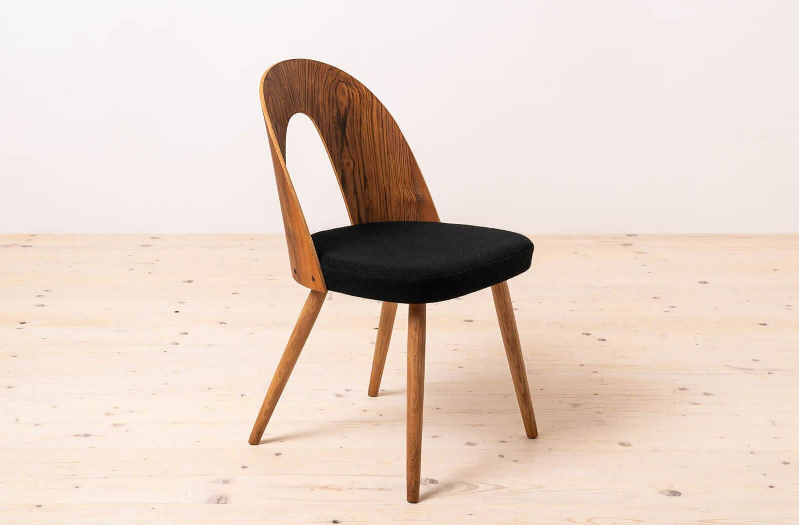 2500.0 Set Of 4 Midcentury Dining Chairs By Antonin šuman, Reupholstered In Kvadrat Fabric photo